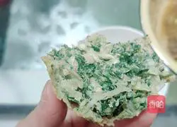 Illustration of how to make fat-reduced wild vegetable dumplings 7