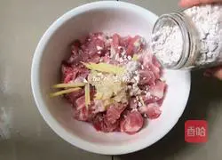 Illustration of how to steam pork ribs with black bean sauce 6