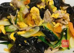 Illustration of how to make Mushu Pork 17