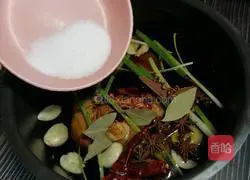 #Hebei cuisine# Braised pork elbow recipe illustration 13