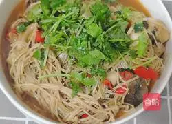 Braised lotus Illustration of how to cook fish 7