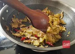 Spicy Pork Illustration of how to make pickled mustard 7