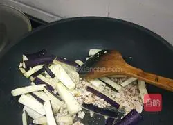 Illustration of how to make minced pork and eggplant 3