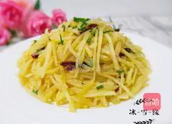 Illustration of how to make pepper and potato shreds 1