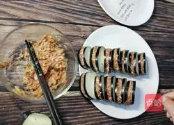 #Hebei cuisine# Fried eggplant box recipe illustration 9
