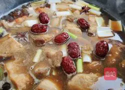 Illustration of how to make braised pork 6