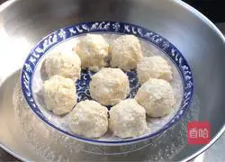 Illustration of how to make winter melon meatballs 16