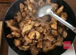 Illustration of how to make beer duck 7