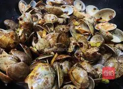 Spicy fried clams Practice illustration 4