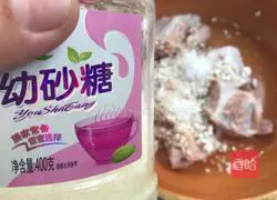 A must-order cup of Cantonese-style morning tea, illustration of how to make steamed garlic pork ribs 5