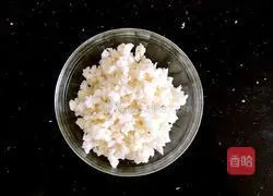 Illustration of how to make Jiaoliu meatballs 2