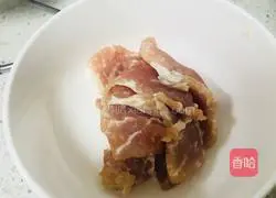 Illustration of how to make Mushu Pork 1