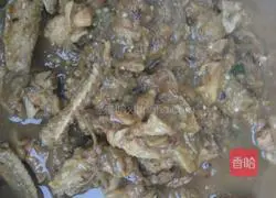 Illustration of how to cook chicken wings and eggplant stewed 7