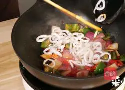 Illustration of how to make fried squid rings with sauce 7