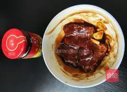 Illustration of how to make barbecued pork 2