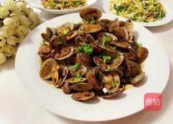 Illustration of how to make spicy fried clams 5