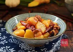 Illustration of Braised Pork and Stewed Potatoes 26