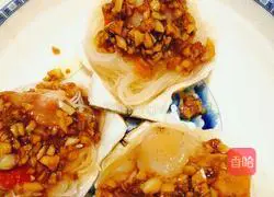 Illustration of how to make steamed scallops with garlic vermicelli 7