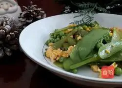 Illustration of how to make fried peas and eggs 8