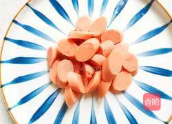 Illustration of how to make cumin ham steamed buns 3