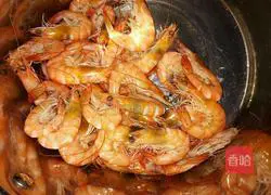 Stir-fried Spicy Shrimp with Mushroom and Sausage Illustration of how to do it 2