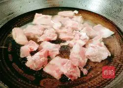 Illustration of making sweet and sour pork ribs 5