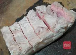 Illustration of how to make crispy roasted pork 4