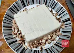 Illustration of how to make steamed tofu with prawns 7