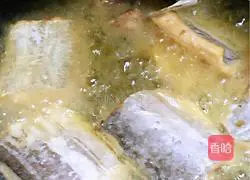 Illustration of Braised Hairtail Fish 1