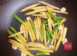 Rosemary and Black Pepper Steak Recipe Illustration 18