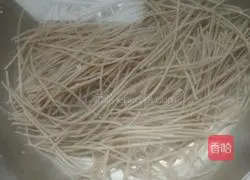 Illustration of Pork Stewed Vermicelli 5