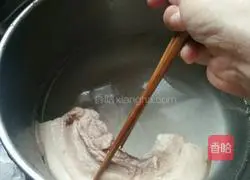 Illustration of how to make braised pork 1