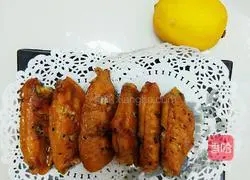 Illustration of grilled chicken wings 7