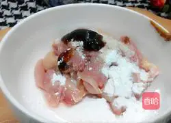 Illustration of how to make pineapple chicken slices 2