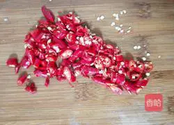 Stir-fried Eggs with Threaded Pepper#Summer Refreshing Light Food#Recipe Illustration 4