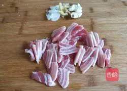 Illustration of how to make stir-fried pork belly and bitter melon slices 3