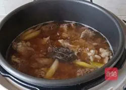 Illustration of braised pork ribs 5