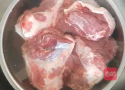 Illustration of how to make sauce-flavored stick bones 1