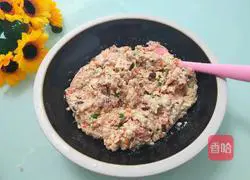 Illustration of how to make minced meat and tofu balls 8