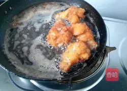 Illustration of how to make fried chicken legs 7