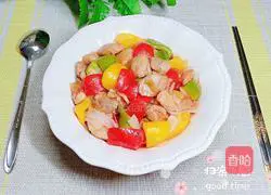 Illustration of Stir-fried Stuffed Chicken Skin with Colorful Peppers (10 Minutes Quick Dish) 15
