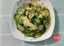 Illustration of how to make cucumber scrambled eggs 7