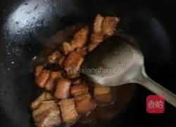 Illustration of how to make braised pork 5