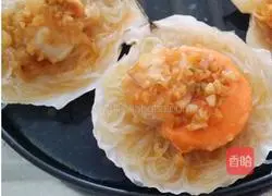 Illustration of how to make garlic vermicelli scallops 9
