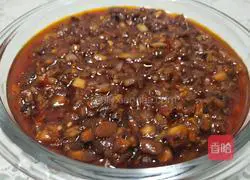 Illustration of Spicy Mushroom Beef Sauce 8