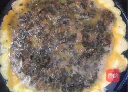 Hunan cuisine: Illustration of how to make fried eggs with dried vegetables 8