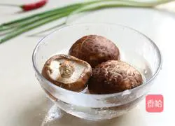 Illustration of how to make steamed cod with mushrooms 3