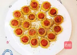 Illustration of how to make bean curd ham rolls 10