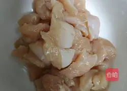 Chicken breast is so tender and delicious.Illustration of how to drain moisture and lose weight 2