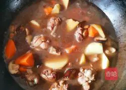 Illustration of oil-consuming braised chicken (family version) 9